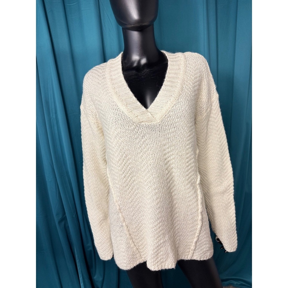 Bobeau Womens XL Cream Textured Chevron V-Neck Wool Blend Sweater M664-S